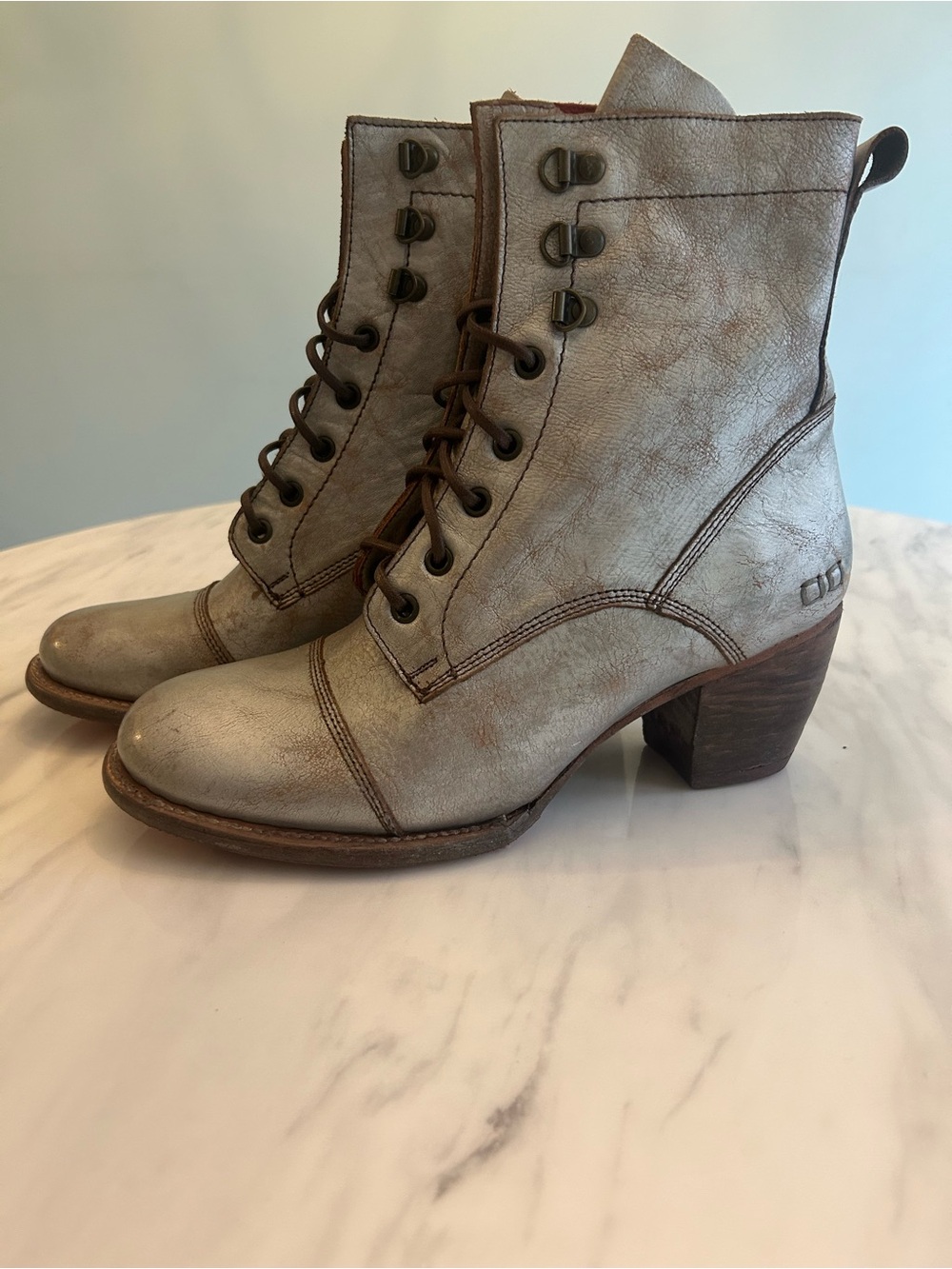 Bed Stu Judgment Size 10